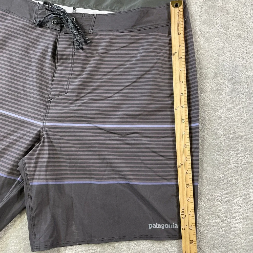 Patagonia Hydropeak Board Shorts Mens 38 Striped Beach Vacation Summer Resort